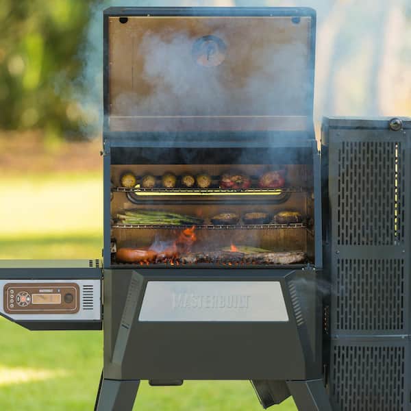 Gravity Series? 560 Digital WiFi Charcoal Grill and Smoker in Black
