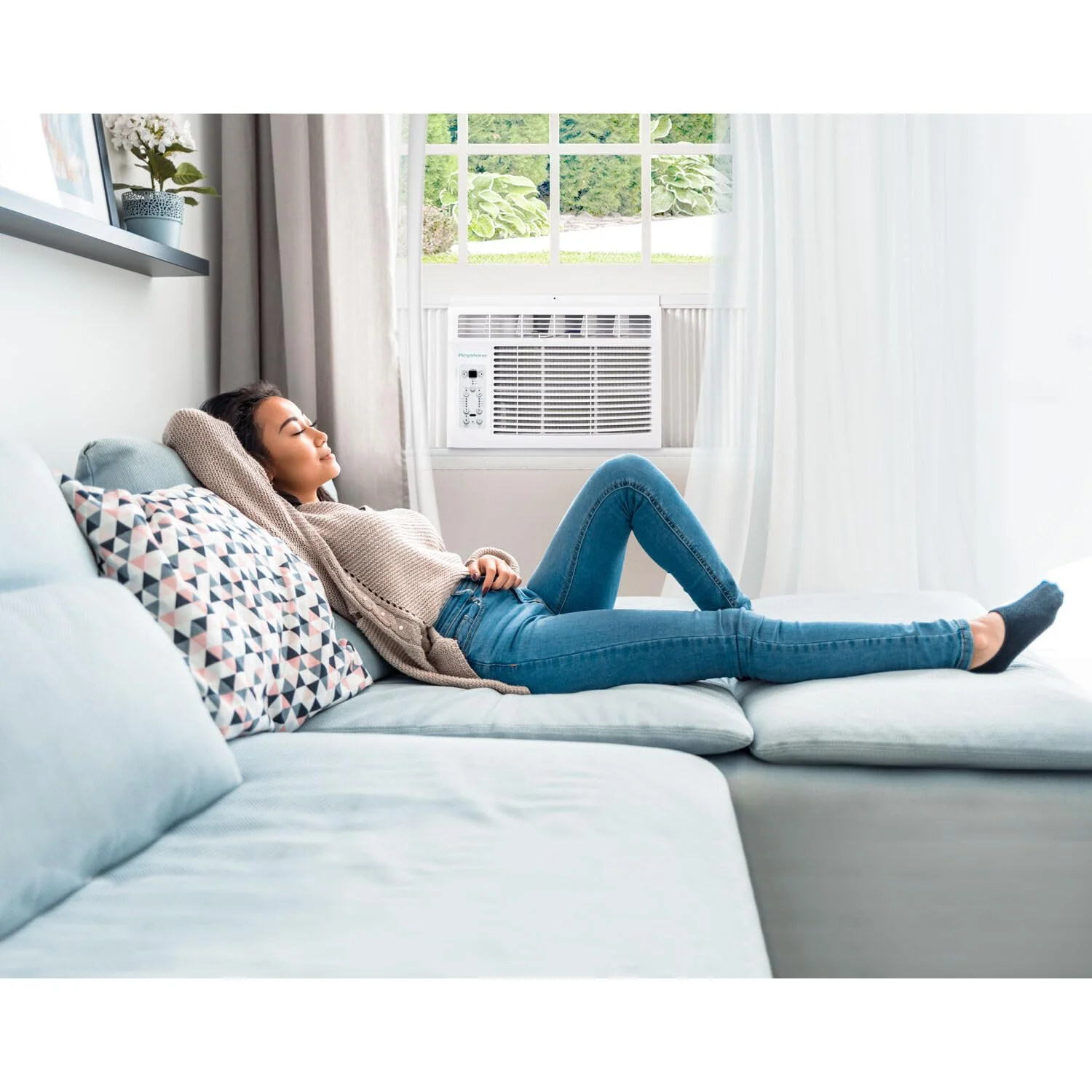 Keystone 14.500 BTU Window Air Conditioner and Dehumidifier