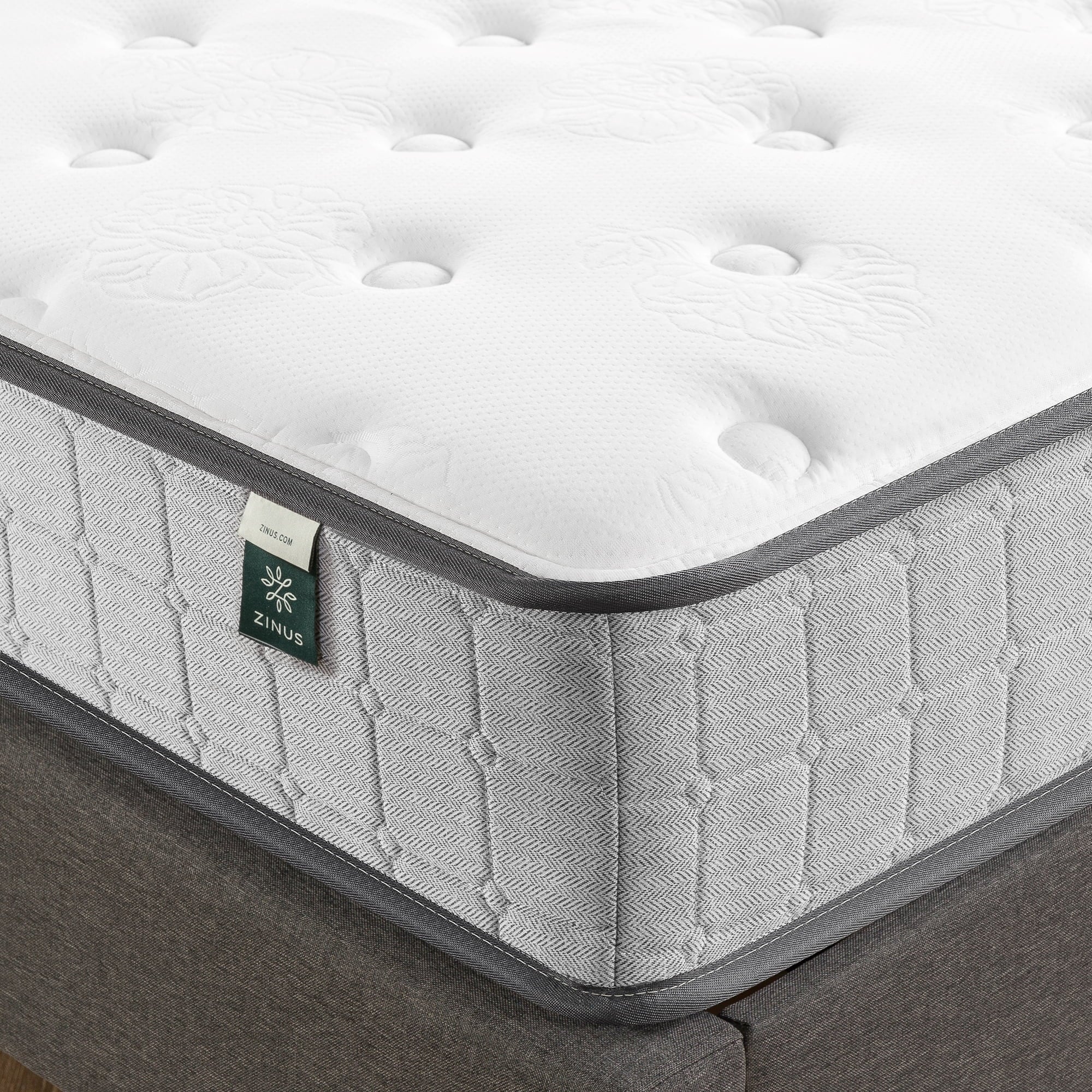 Comfort Support 10�� Hybrid of Cooling Gel Memory Foam and Pocket Spring Mattress. Full