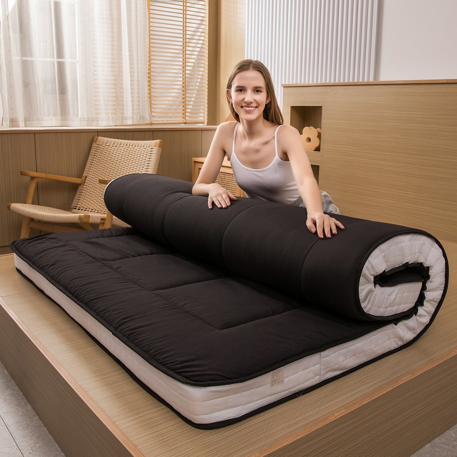Mattress. Padded Japanese Floor Mattress Quilted Bed Mattress Topper. Extra Thick Folding Sleeping Pad. Black. Twin