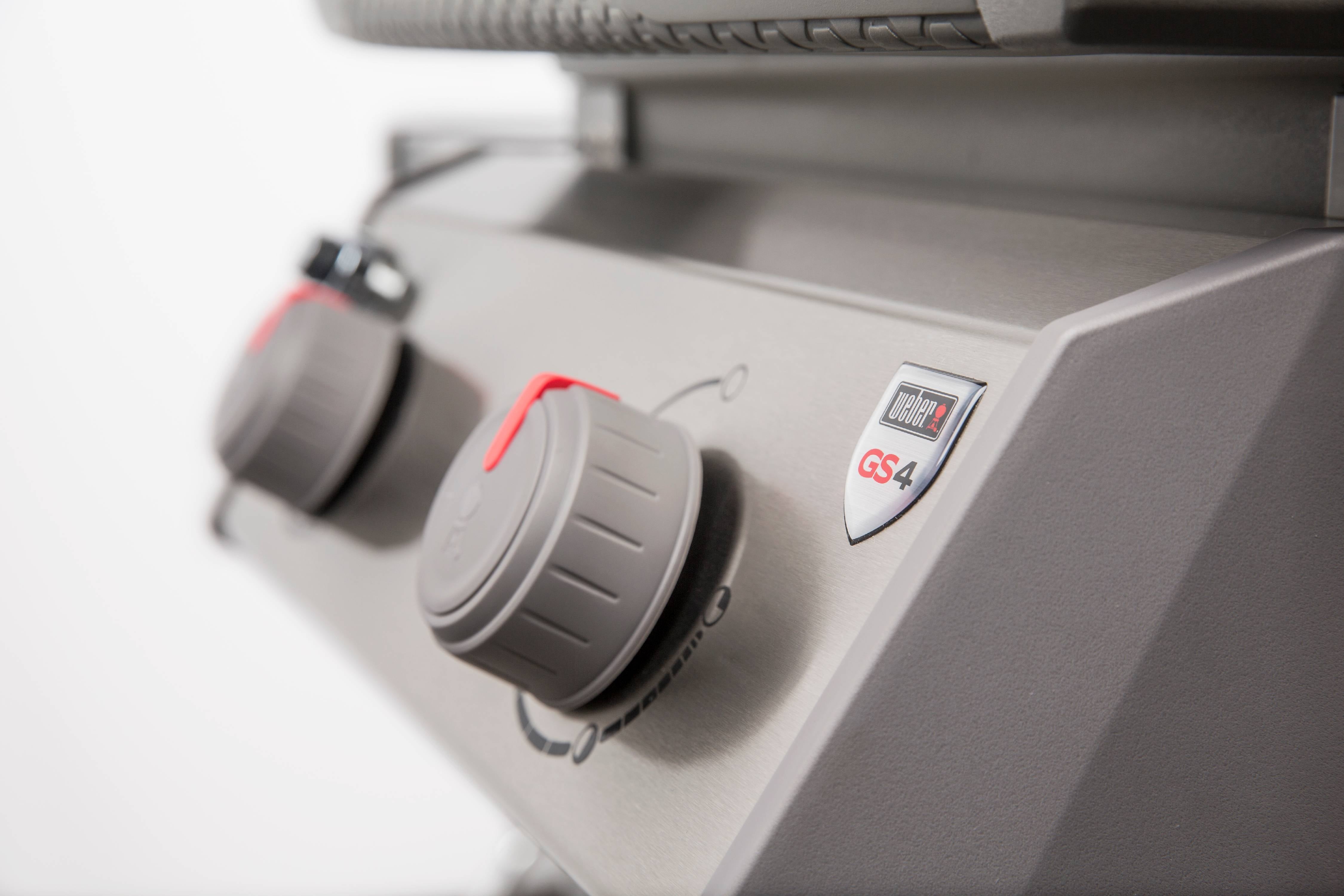 Spirit II E-210 Propane Gas Grill. Black