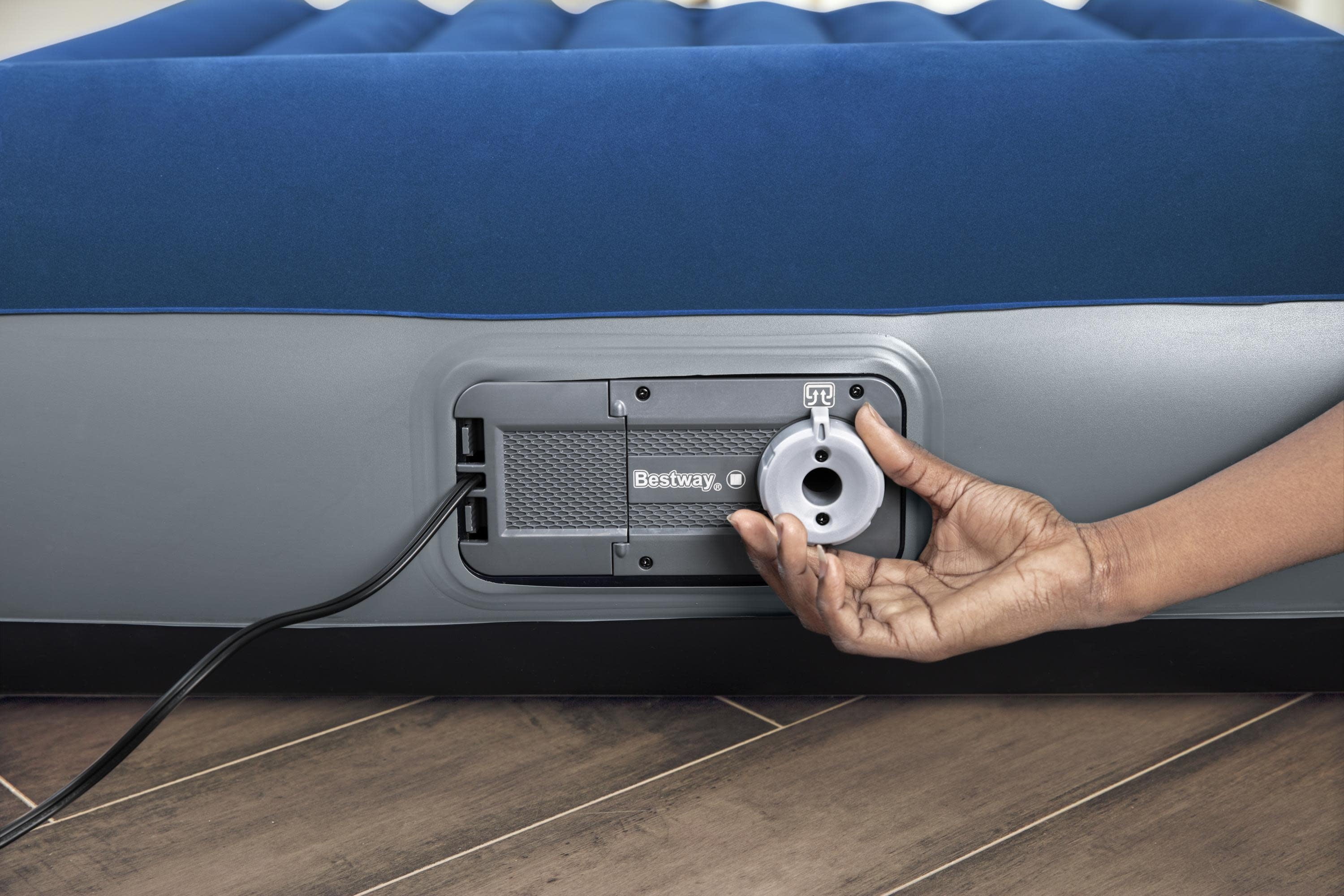 12 Tritech Twin Air Mattress with Built-in Pump