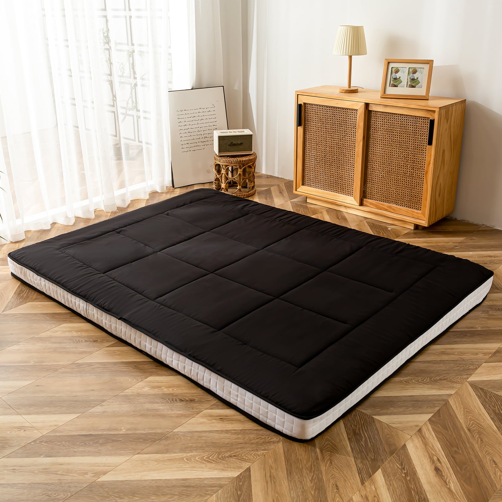Mattress. Padded Japanese Floor Mattress Quilted Bed Mattress Topper. Extra Thick Folding Sleeping Pad. Black. Twin