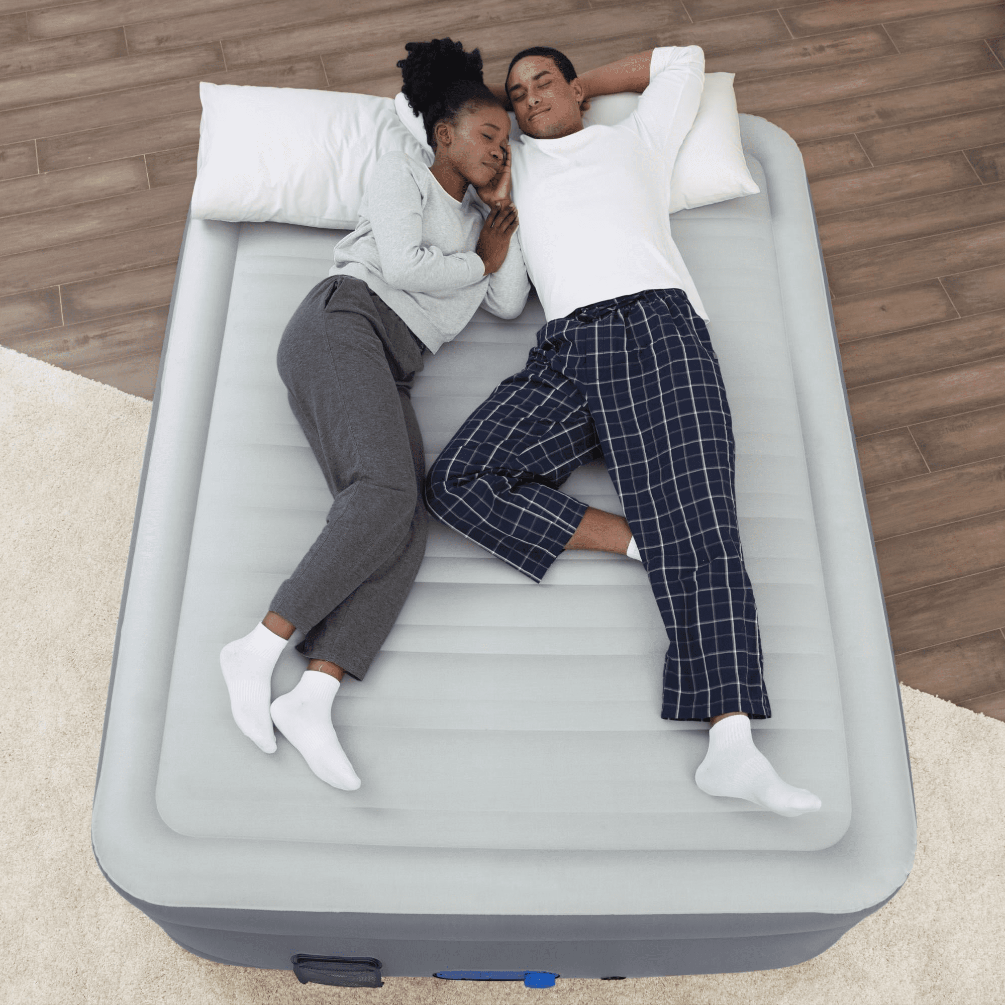 20 Queen Air Mattress with Built-in Pump
