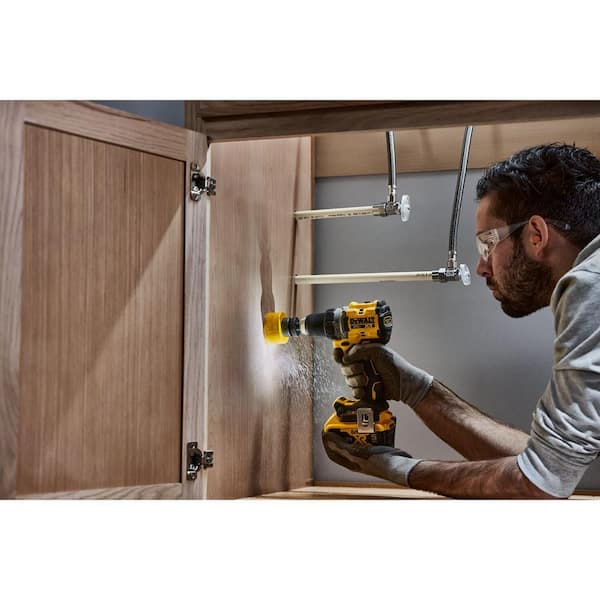 20V MAX XR Cordless Drill/Driver. ATOMIC Impact Driver 2 Tool Combo Kit. (2) 2.0Ah Batteries. Charger. and Bag