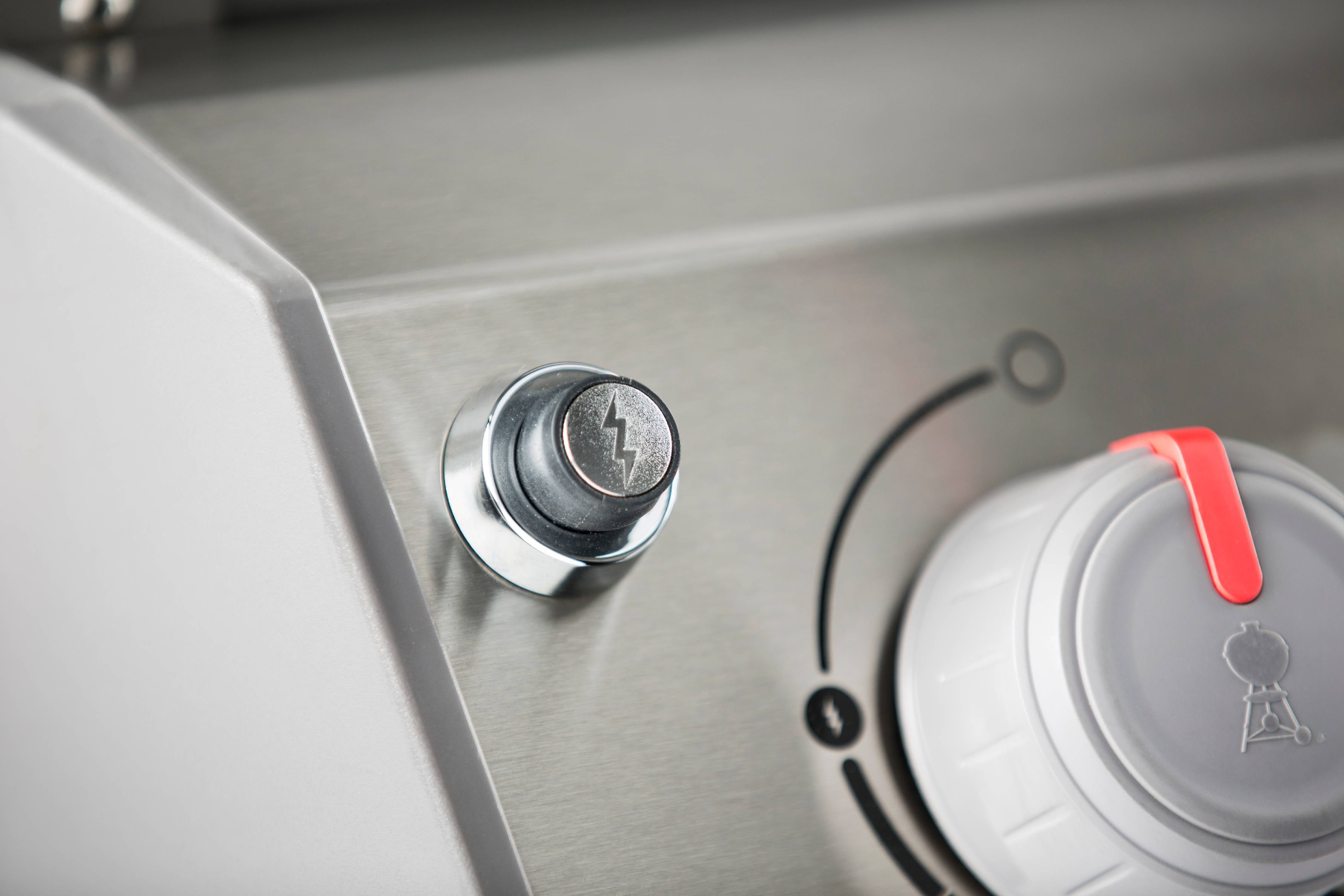 Spirit II E-210 Propane Gas Grill. Black