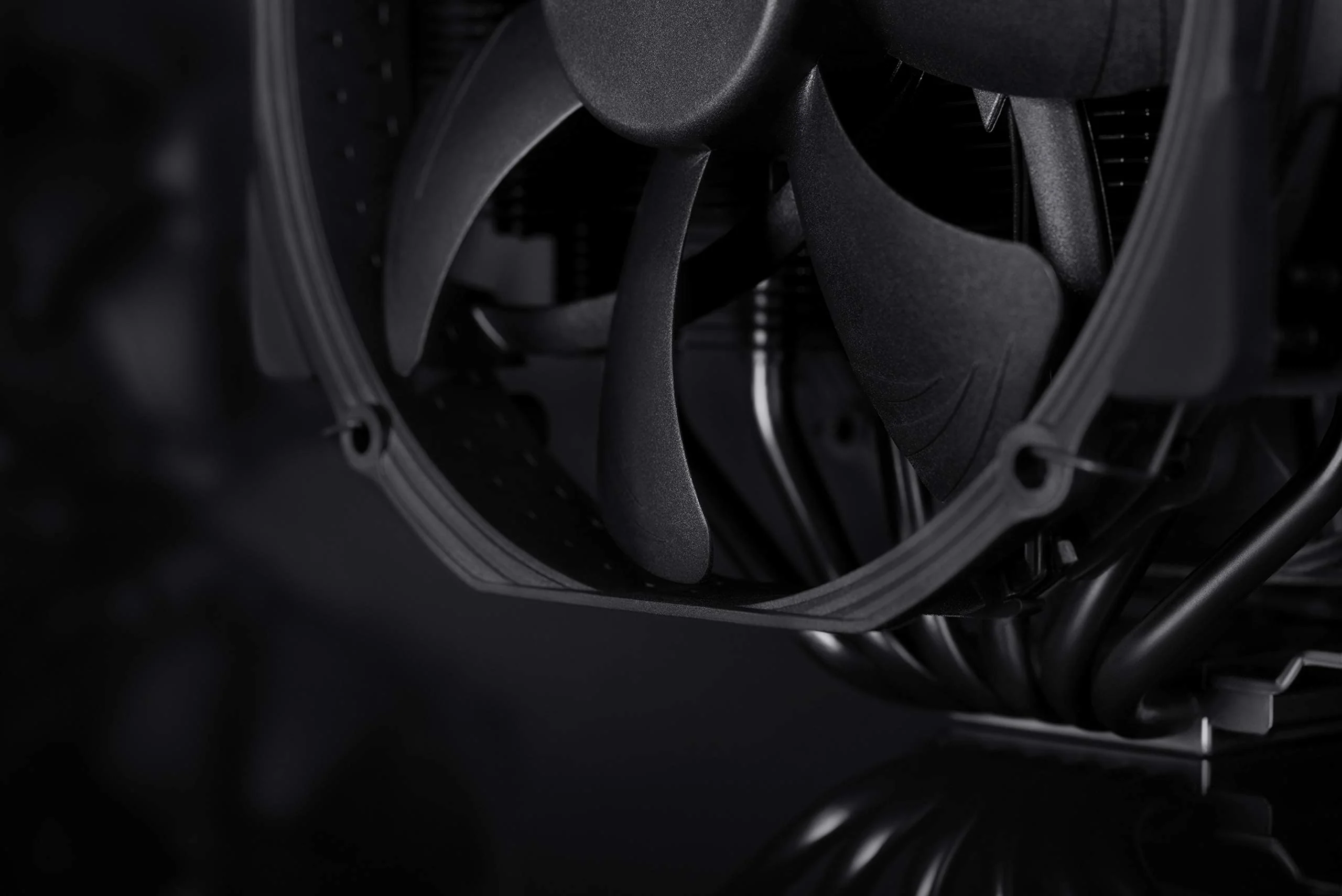 Noctua NH-D15 chromax.Black. Dual-Tower CPU Cooler