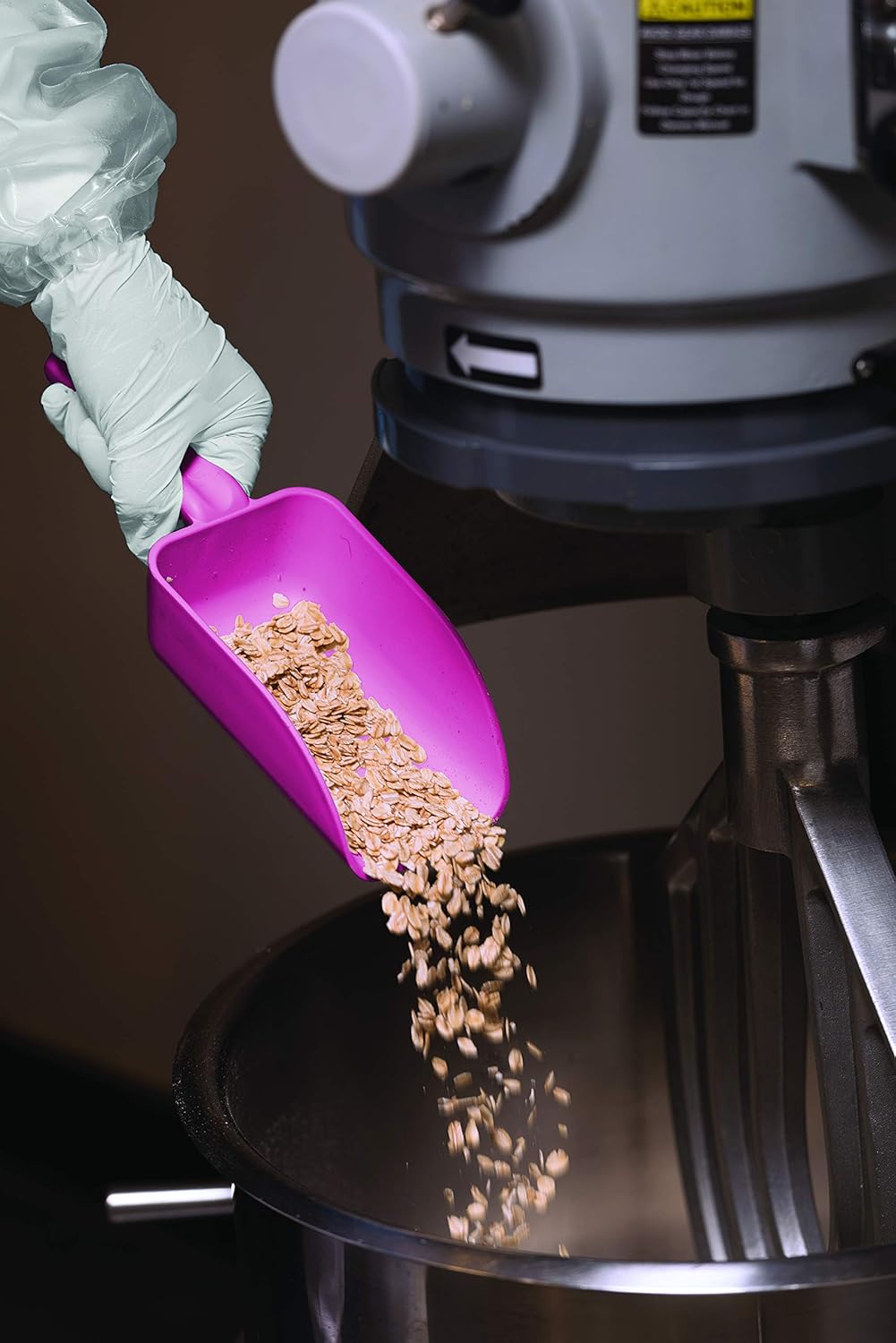 Multi-Purpose Walk Behind Push Spreader 3039632R Grounds Keeper. 100 Pound Capacity. Multi Use Tool for Grass Seed. Salt. De-Icer. Fertilizer and Seeds � Spreader