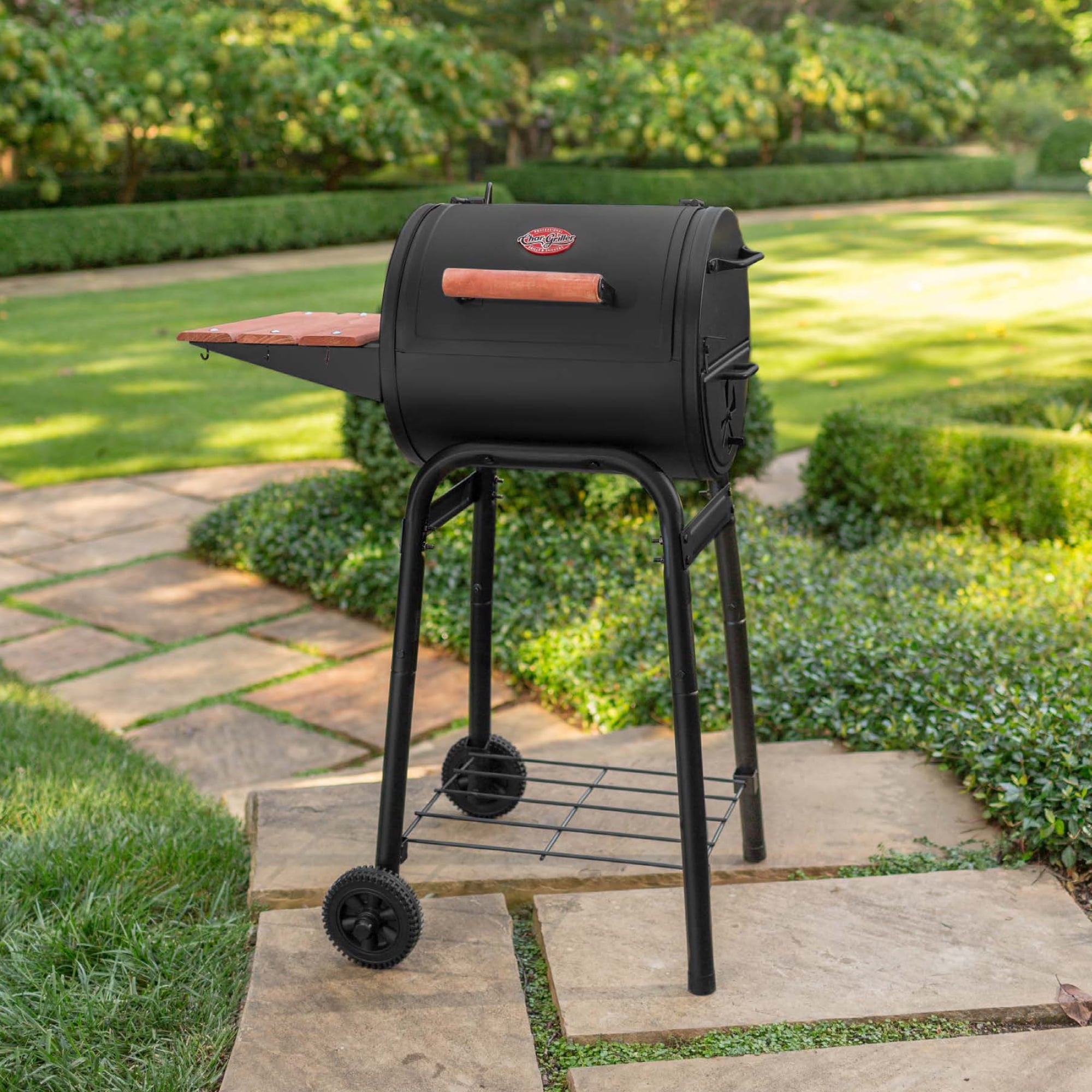Patio Pro Charcoal Grill. Black. E1515