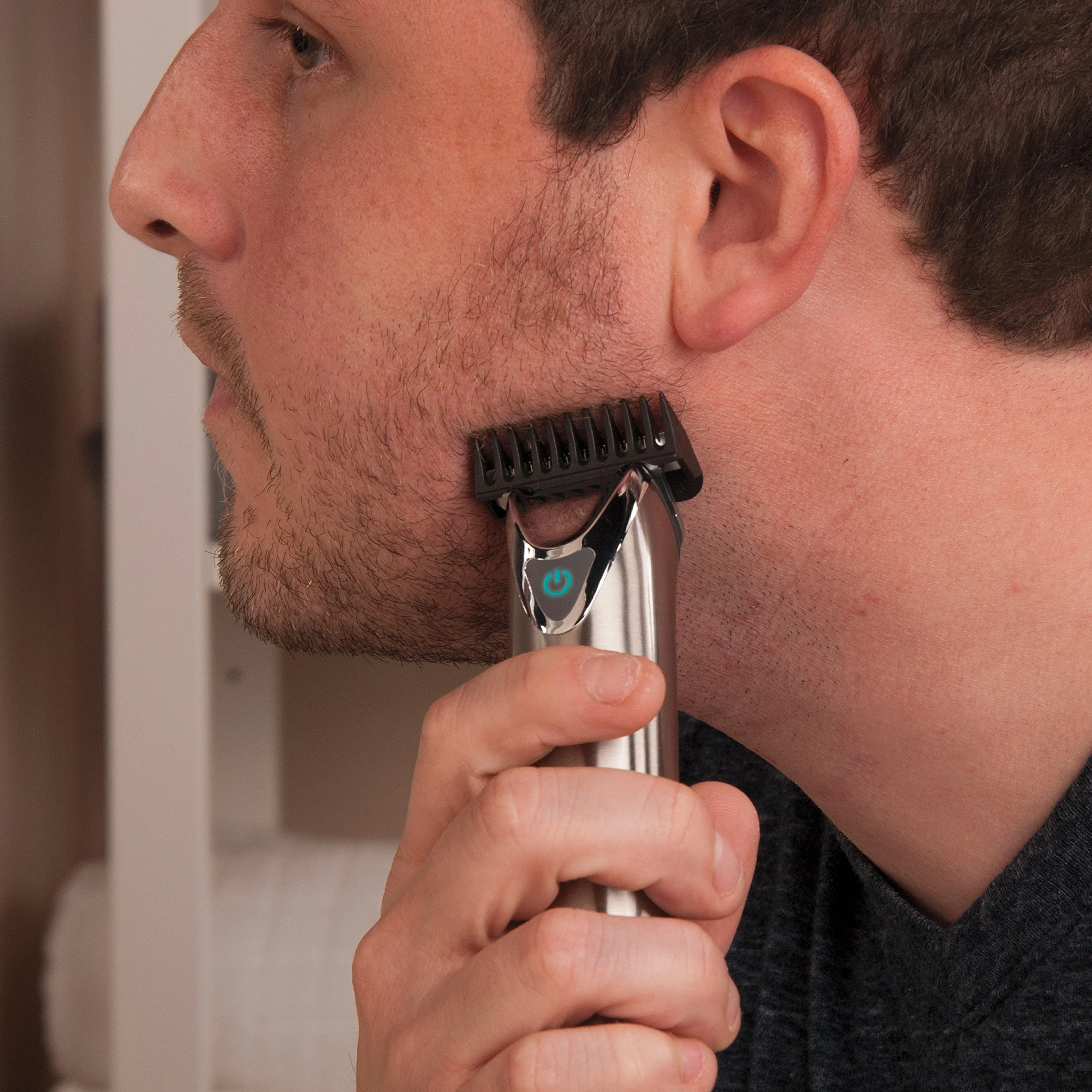 Wahl Stainless Steel Lithium Ion 2.0+ Beard Trimmer for Men