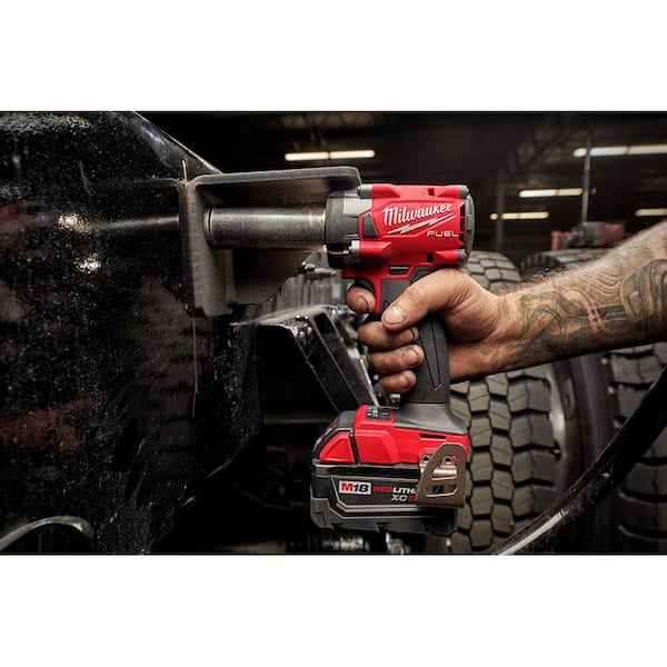 M18 FUEL 18- V Lithium-Ion Brushless Cordless 1/2 in. & 3/8 in. Impact Wrench w/Friction Ring Kit w/ 5.0 Ah Battery