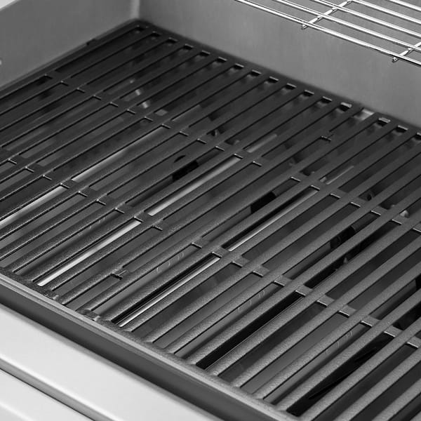 Spirit E-315 3-Burner Natural Gas Grill in Black