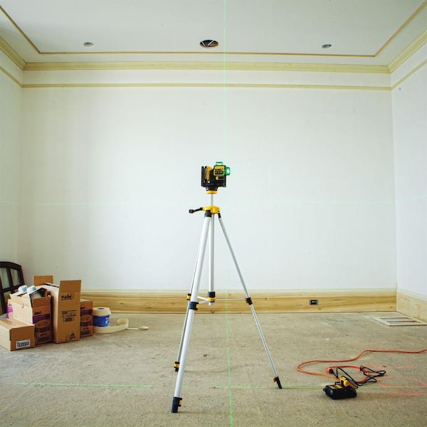 12V MAX Lithium-Ion 100 ft. Green Self-Leveling 3-Beam 360 Degree Laser Level with 2.0Ah Battery. Charger and Case