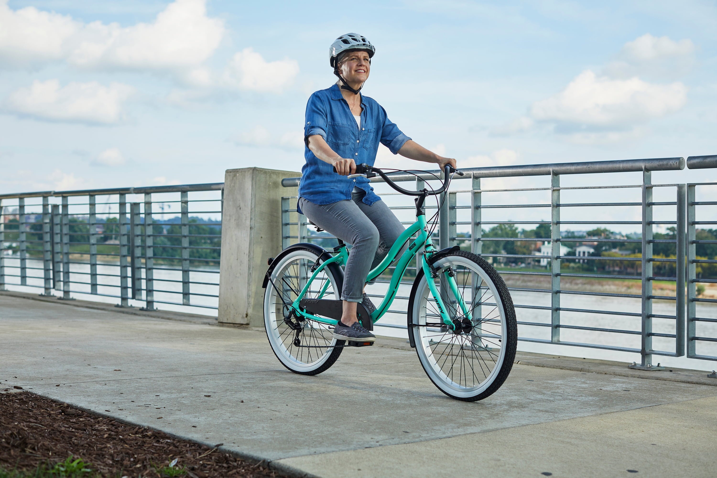 26-In. Women's Lockland 7-Speed Cruiser Bike. Sea Foam. Green