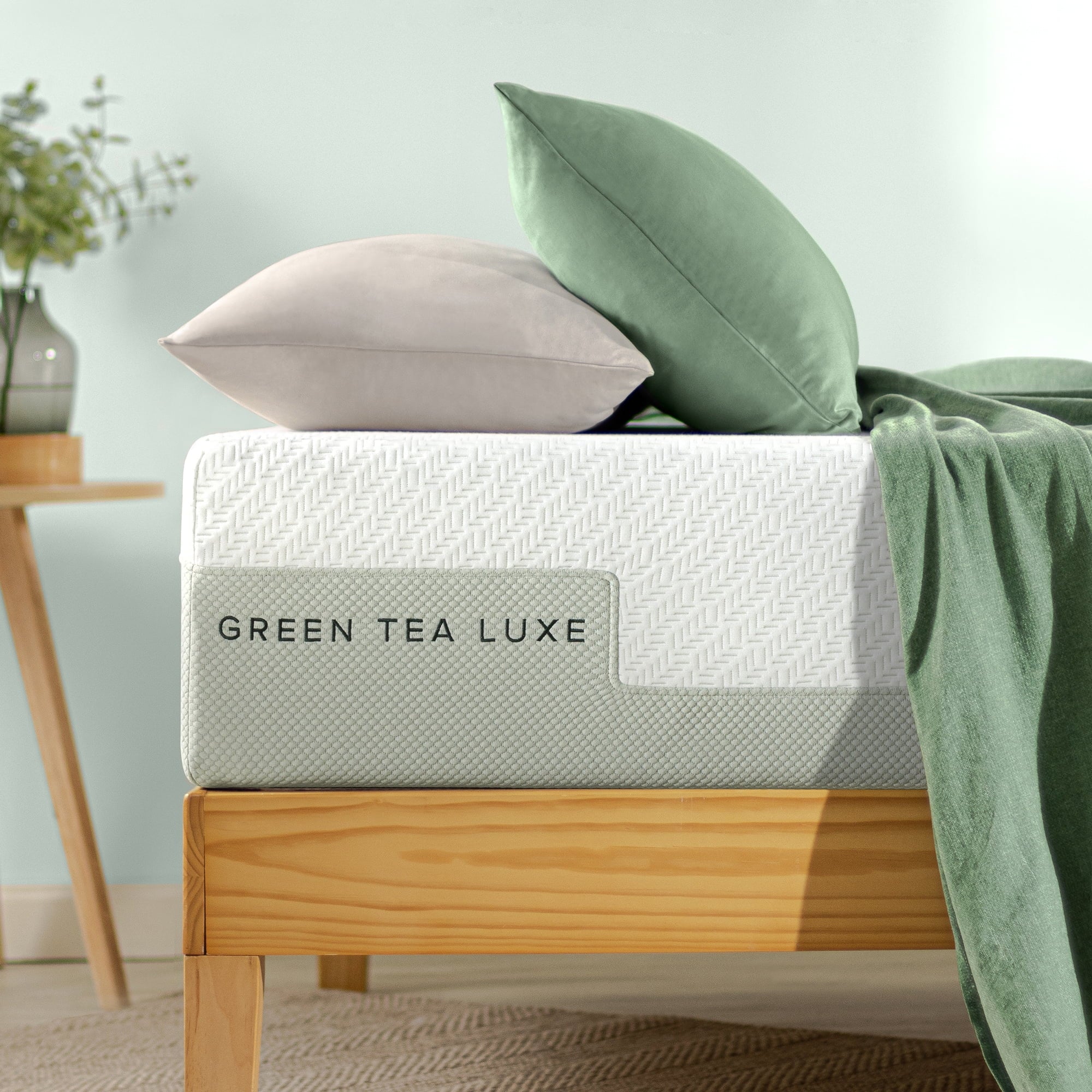 12�� Green Tea Luxe Memory Foam Mattress. Made in the USA of US Foam and Global Materials. Queen