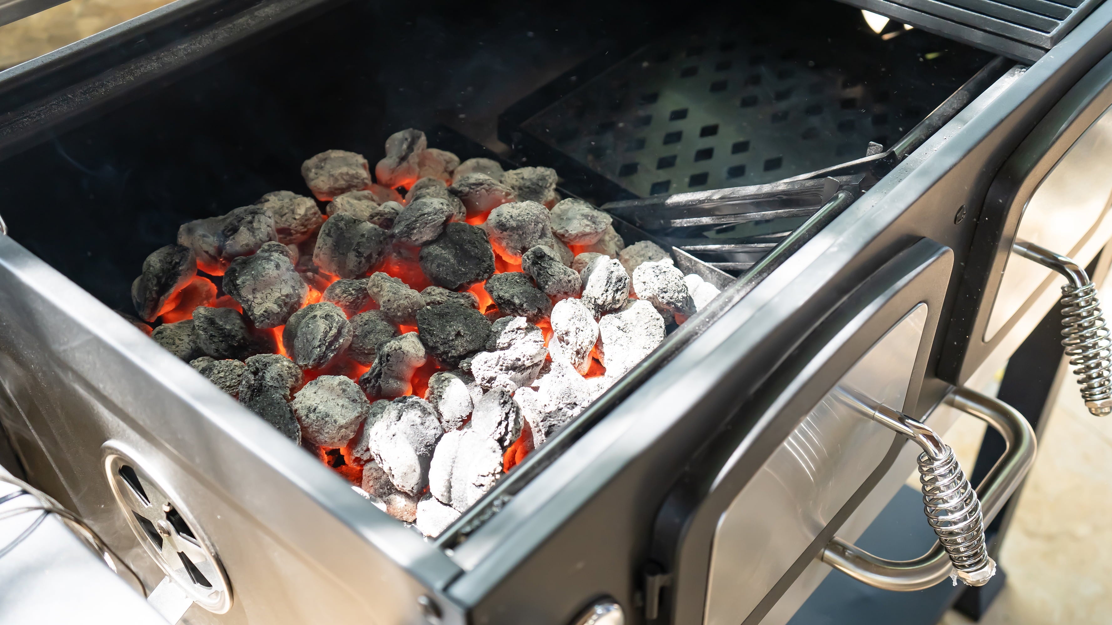 32-inch Smart Charcoal Grill with Bluetooth Meat Thermometer. LCD Display. and Temperature Probes. Stainless Steel/Black