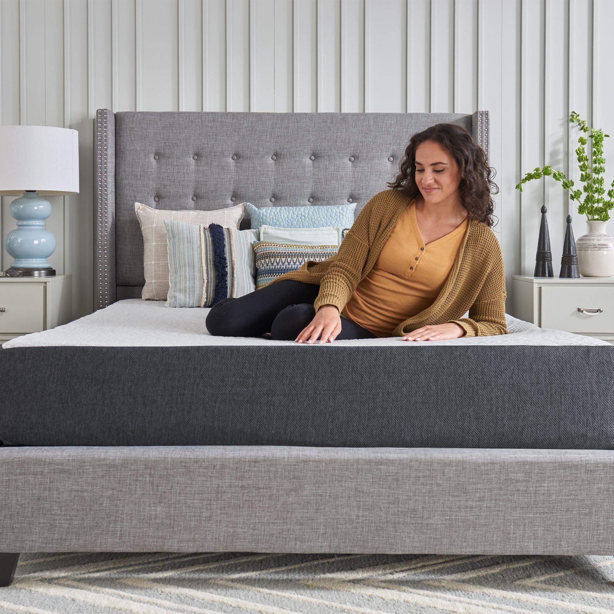 Essentials 10�� Gel Memory Foam Mattress-in-a-Box. Queen