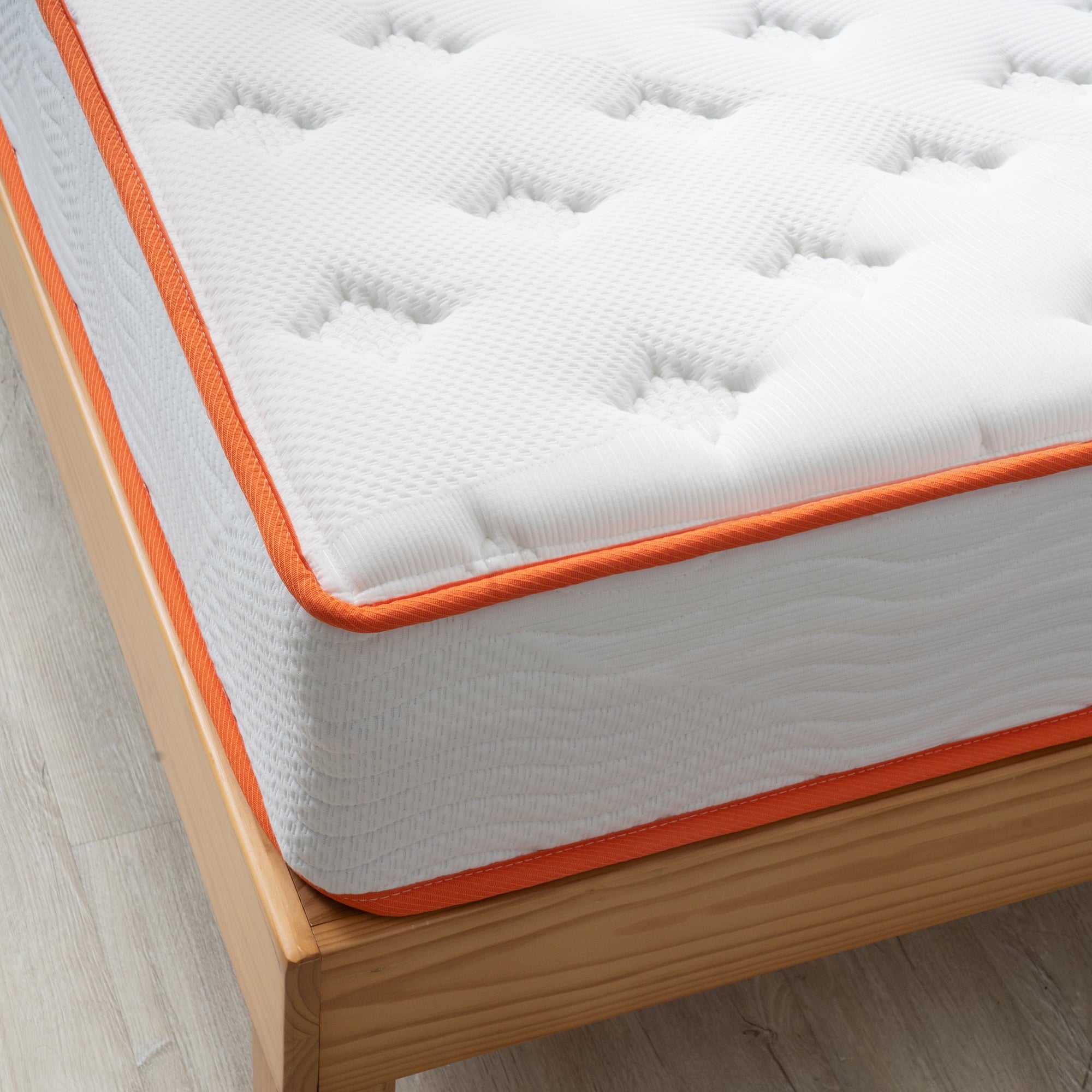 1 by Zinus 10�� Gel-Infused Memory Foam & Spring Mattress. Queen