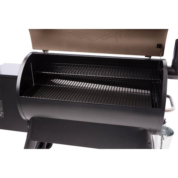 Pro Series 34 Pellet Grill in Bronze