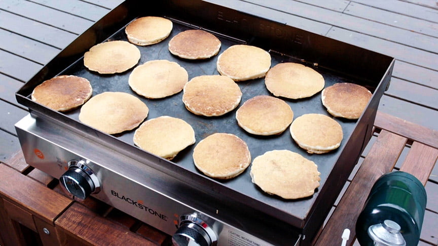 2-Burner 22'' Tabletop Griddle with Stainless Steel Front