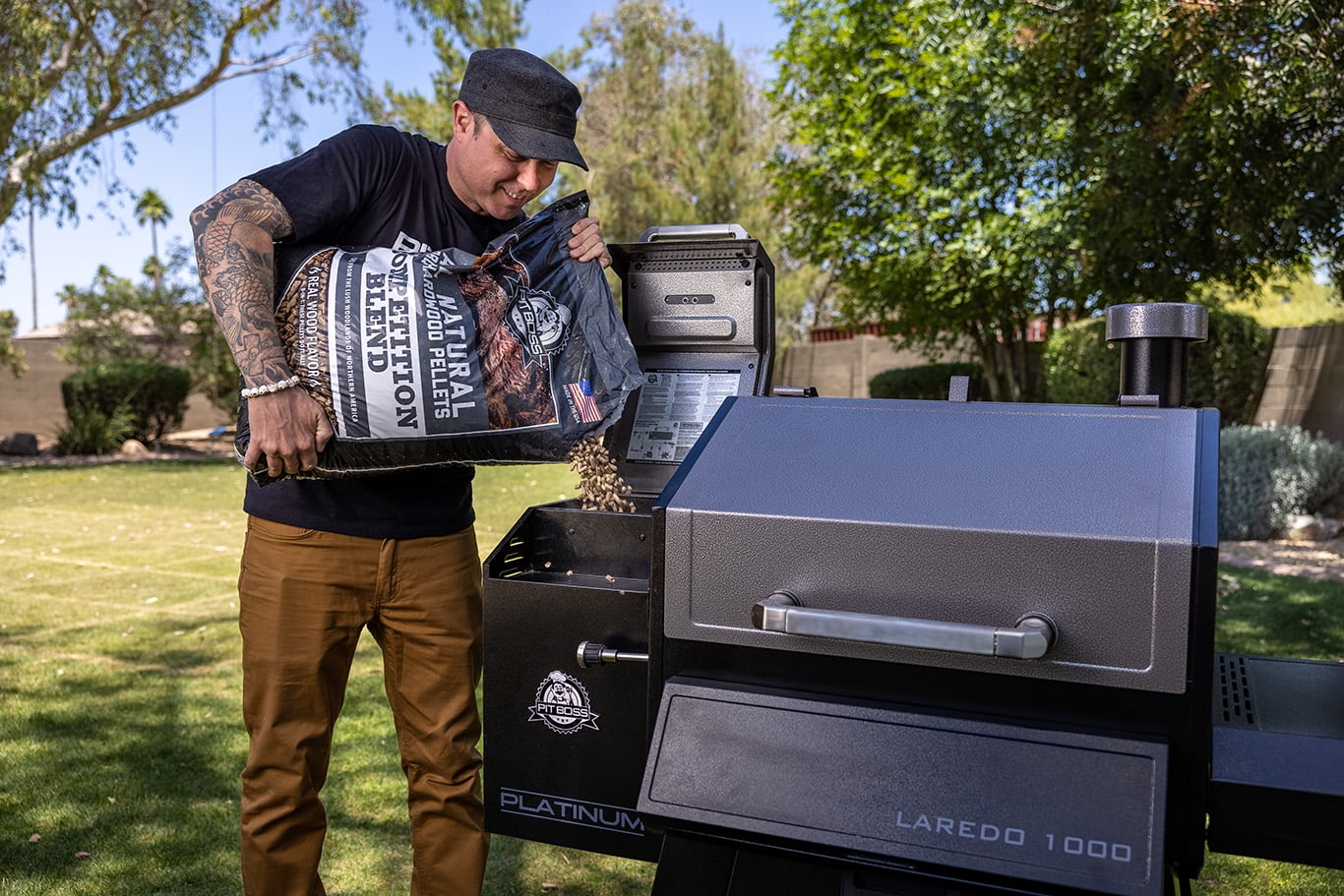 Boss 100% All-Natural Hardwood Competition Blend BBQ Grilling Pellets. 40 Pound Bag