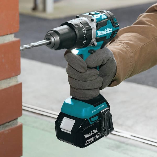 18V LXT Lithium-Ion Brushless Cordless Hammer Drill and Impact Driver Combo Kit (2-Tool) w/ (2) 4Ah Batteries. Bag
