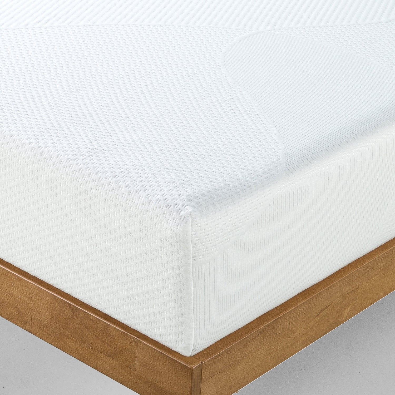 Sensations by Zinus 8 Comfort Memory Foam Mattress. Queen
