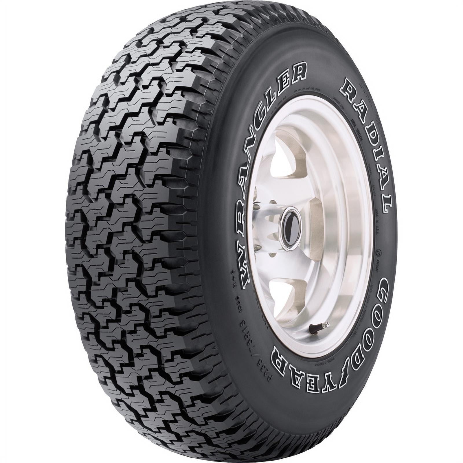 Wrangler Radial 235/75R15 105S All-Season Tire