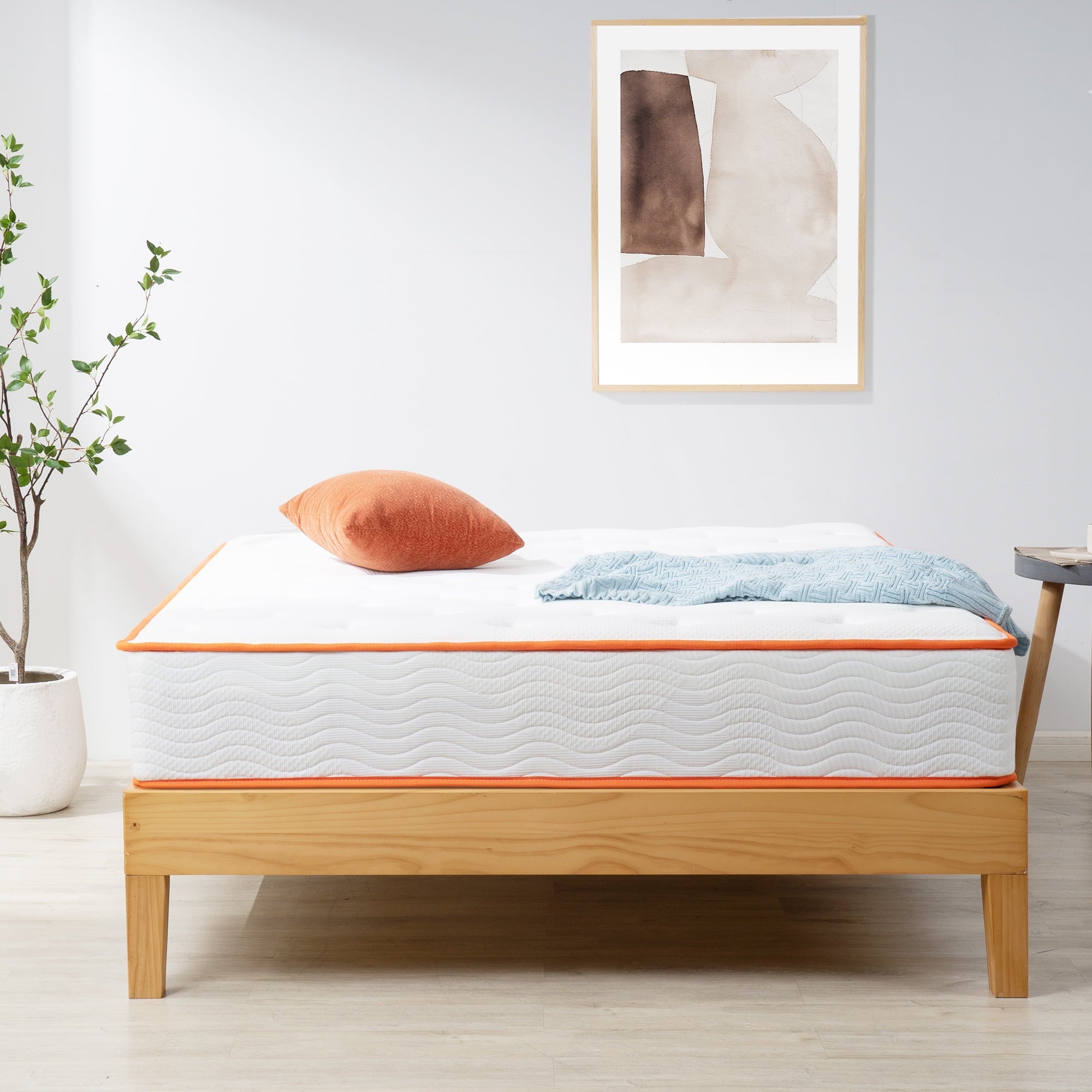 1 by Zinus 10�� Gel-Infused Memory Foam & Spring Mattress. Queen