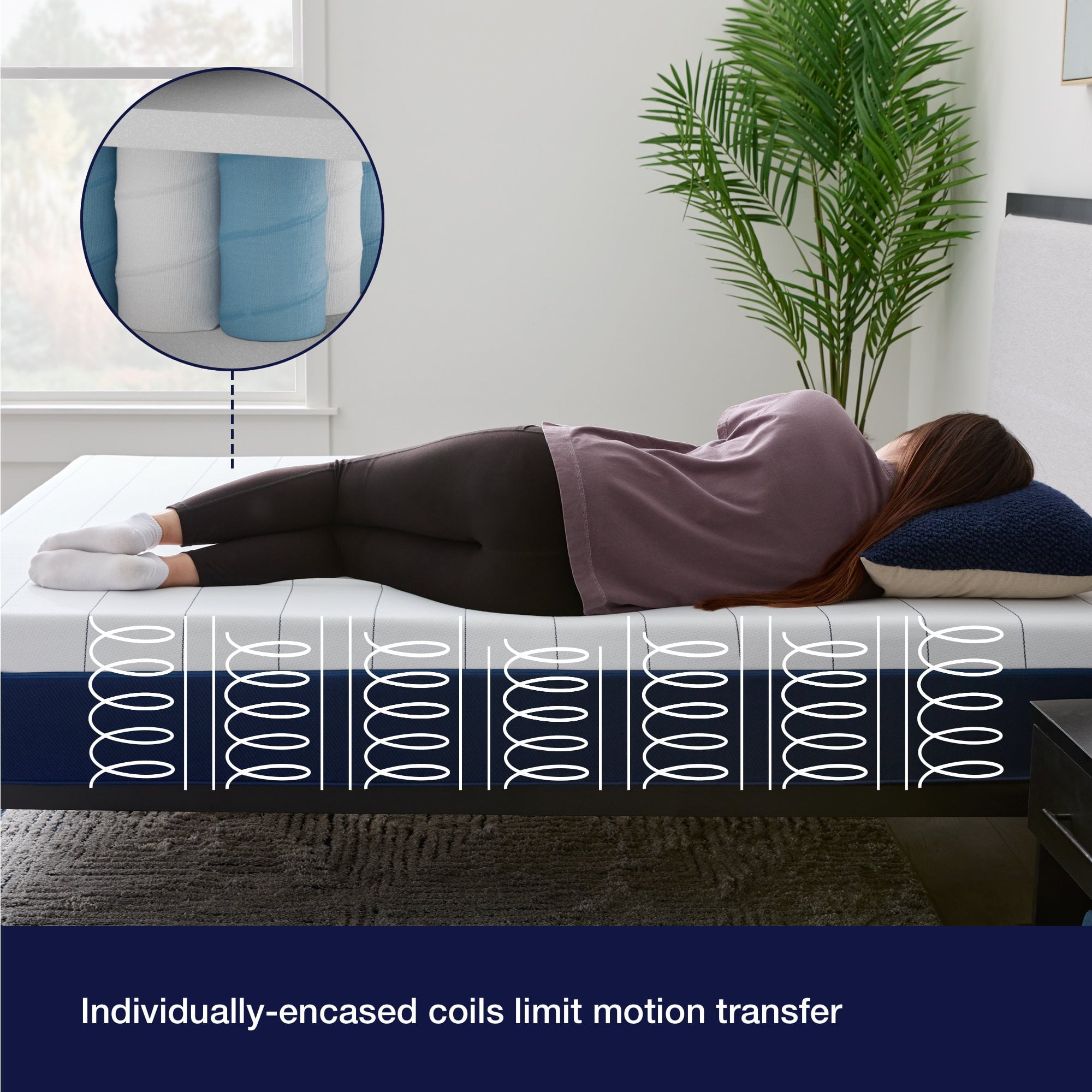 Home 10�� Hybrid of Gel Memory Foam and Pocket Coils Mattress. Queen