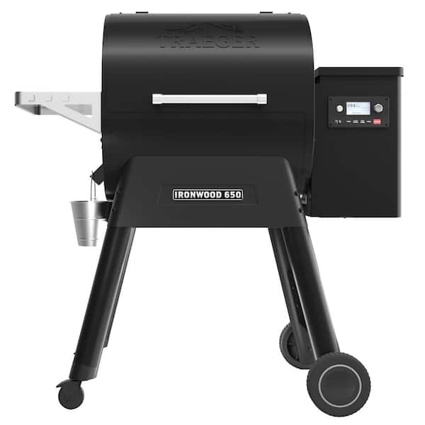Ironwood 650 Wifi Pellet Grill and Smoker in Black