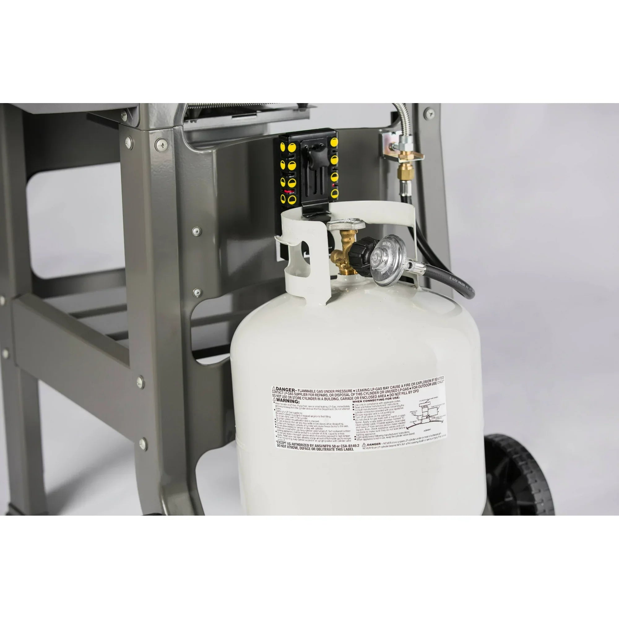 Spirit II E-210 Propane Gas Grill. Black