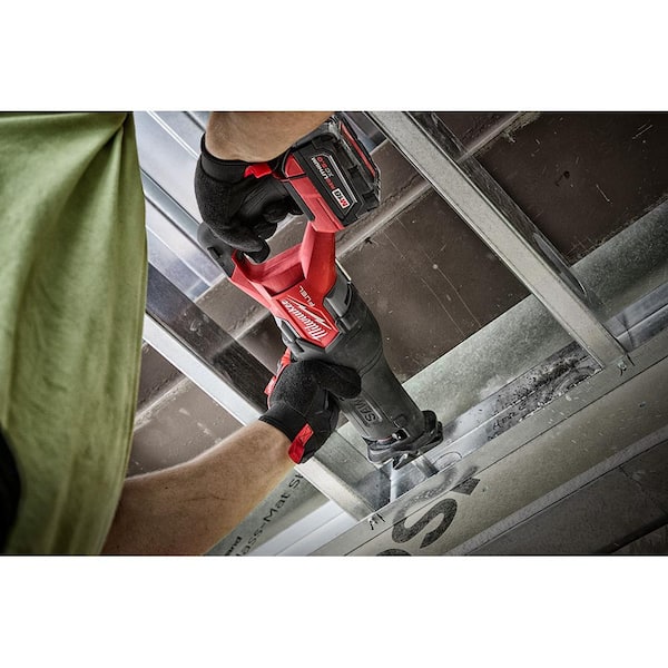 M18 FUEL GEN-2 18V Lithium-Ion Brushless Cordless SAWZALL Reciprocating Saw and 7-1/4 in Circular Saw (2-Tool)