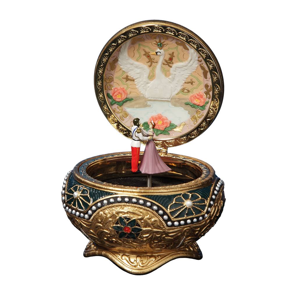 Anastasia Alexandra and Nicholas Trinket Box. 3.5x22