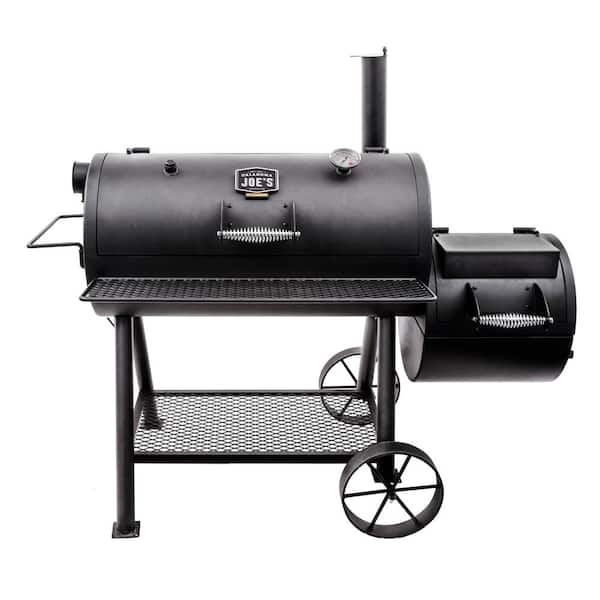 Highland Reverse Flow Offset Charcoal Smoker and Grill in Black with 900 sq. in. Cooking Space