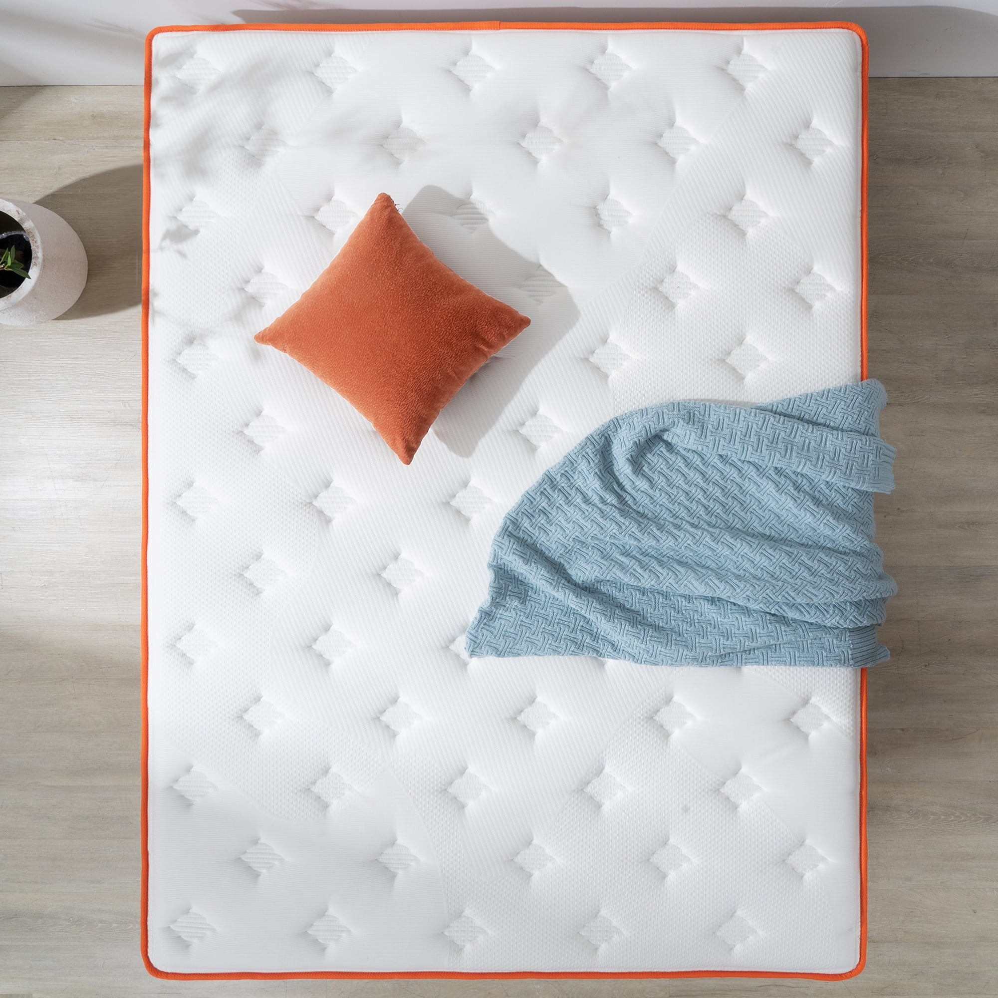 1 by Zinus 10�� Gel-Infused Memory Foam & Spring Mattress. Queen