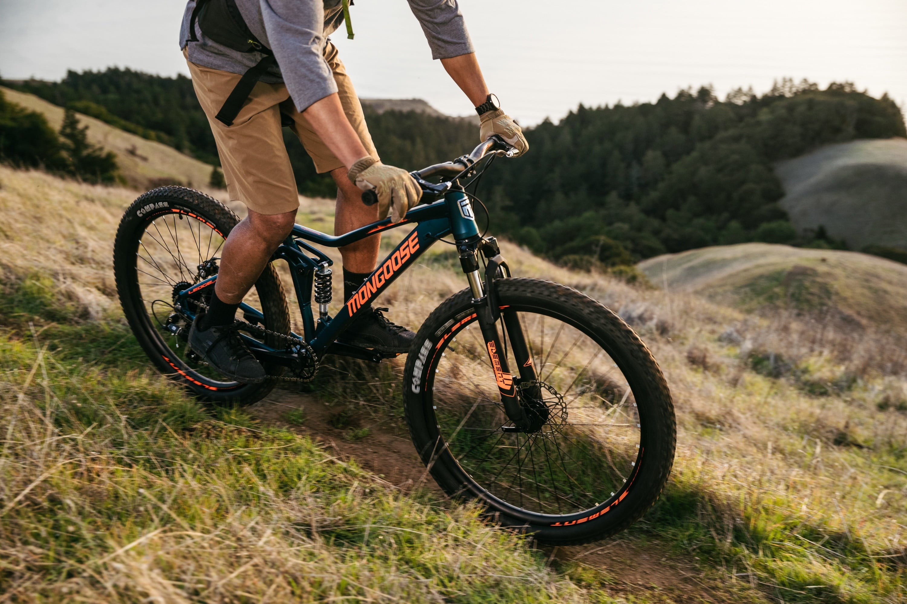 27.5 Ledge Mountain Bike. 7 Speeds. Teal