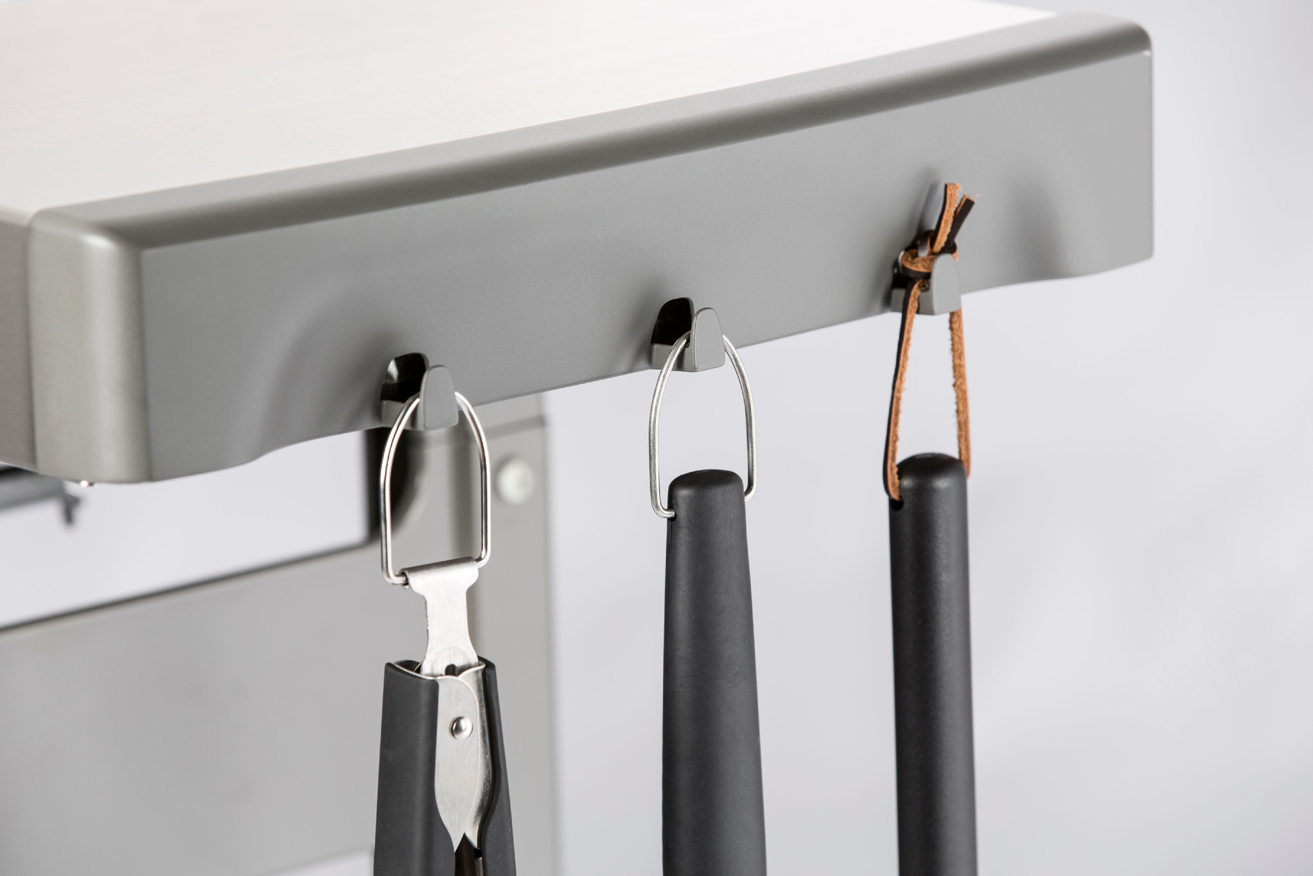 Spirit II E-210 Propane Gas Grill. Black