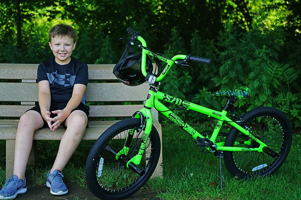 20 Thruster Chaos BMX Boy's Bike. Green