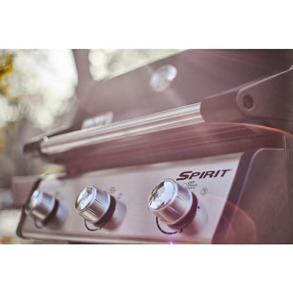 Spirit E-315 3-Burner Propane Grill in Black