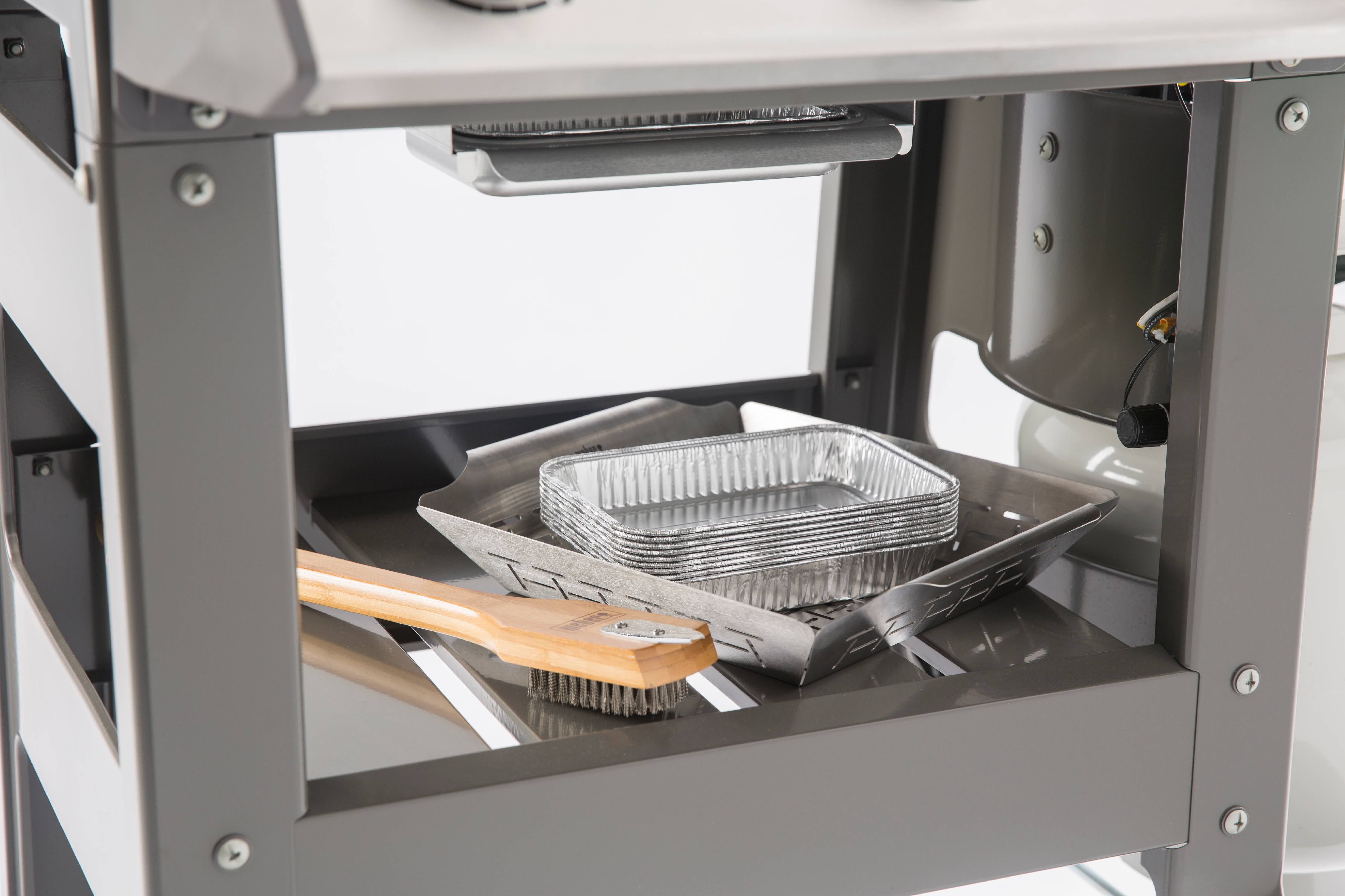 Spirit II E-210 Propane Gas Grill. Black