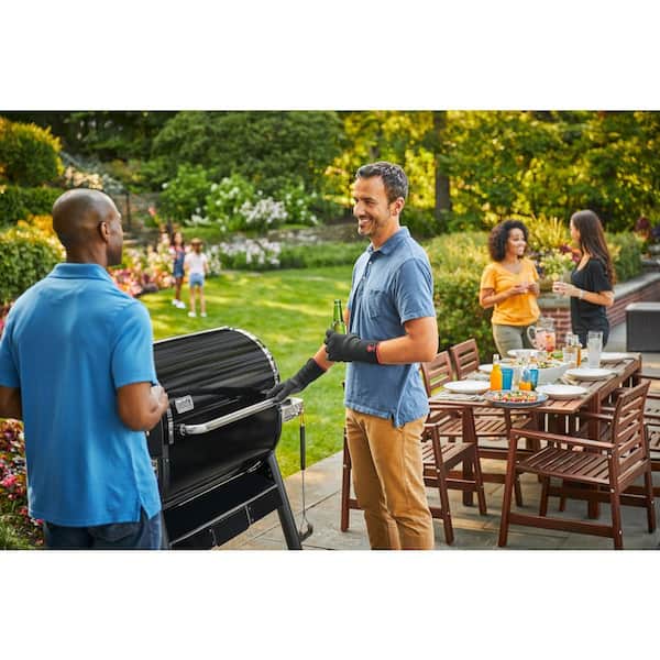 SmokeFire EX6 Wood Fired Pellet Smart Grill in Black (2nd Gen)