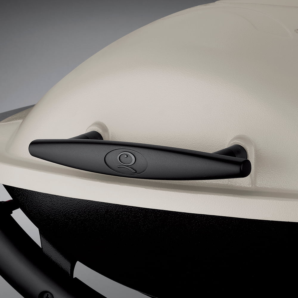 Q 1000 1-Burner Portable Gas Grill. Titanium