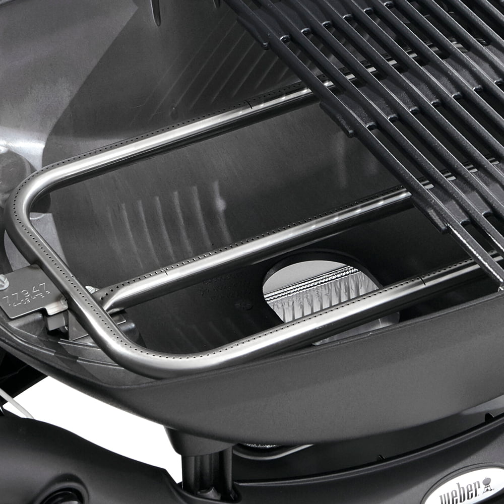 Q 3200 Liquid Propane Gas Grill in Titanium