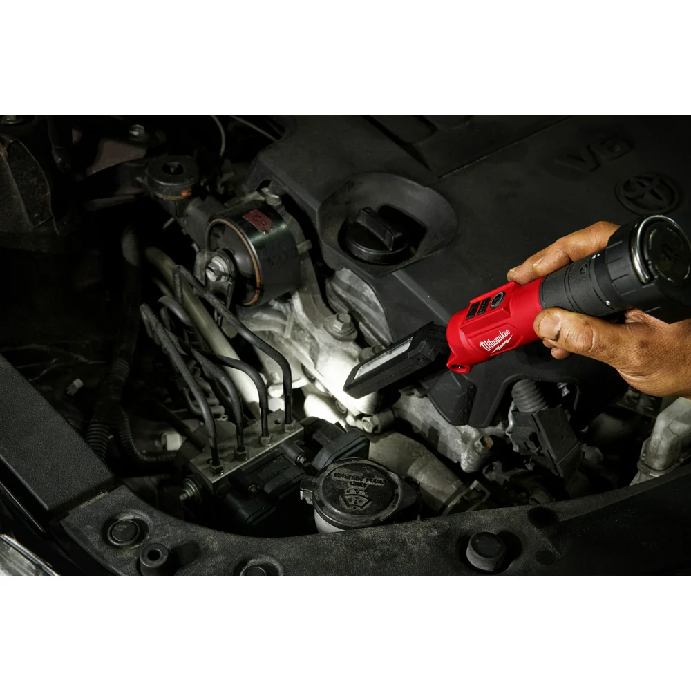 Milwaukee 2128-22 REDLITHIUM USB Stick Light w/ Magnet & Charging Dock