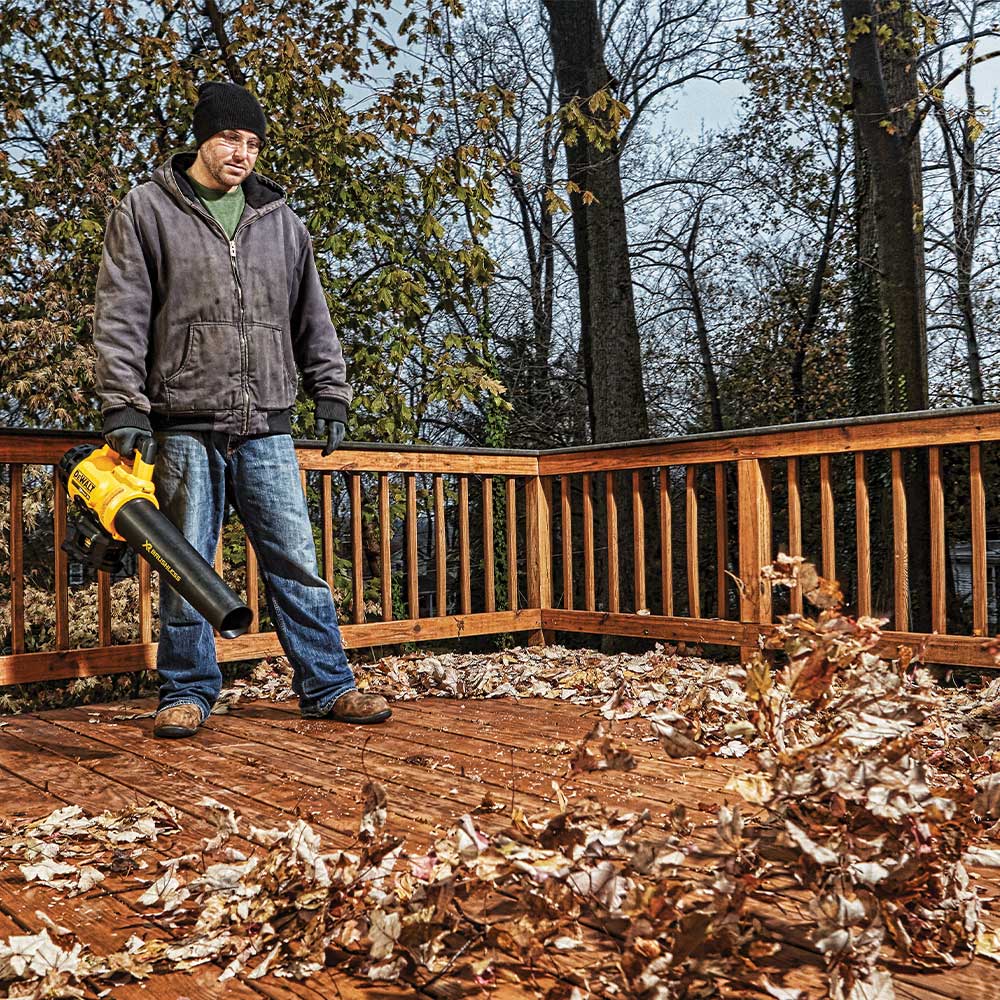 DeWALT DCKO975M1-KIT-1 20V Cordless String Trimmer/Blower Combo Kit w/ Chainsaw