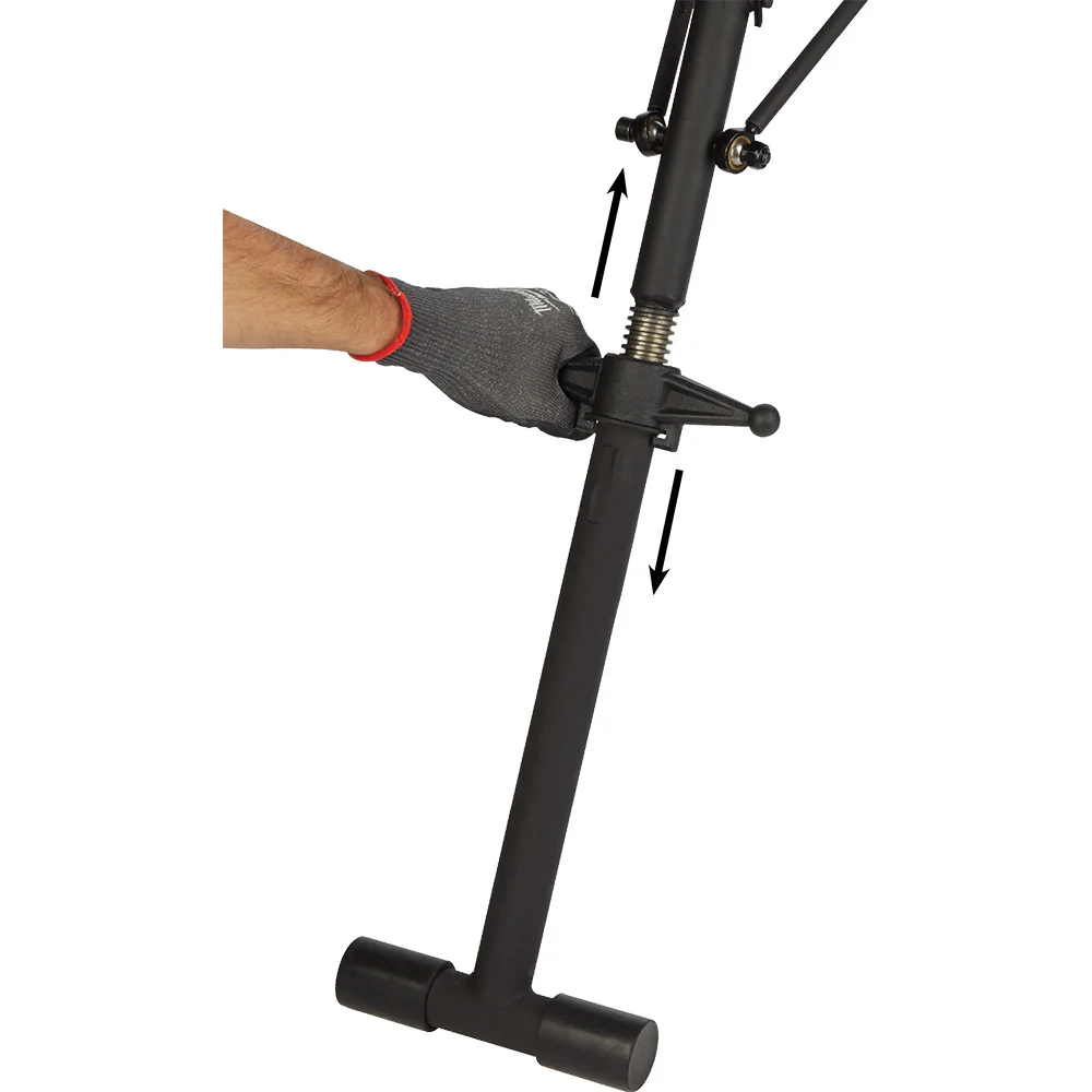 Milwaukee 48-22-8690 6 Portable Heavy Duty Leveling Tripod Chain Vise