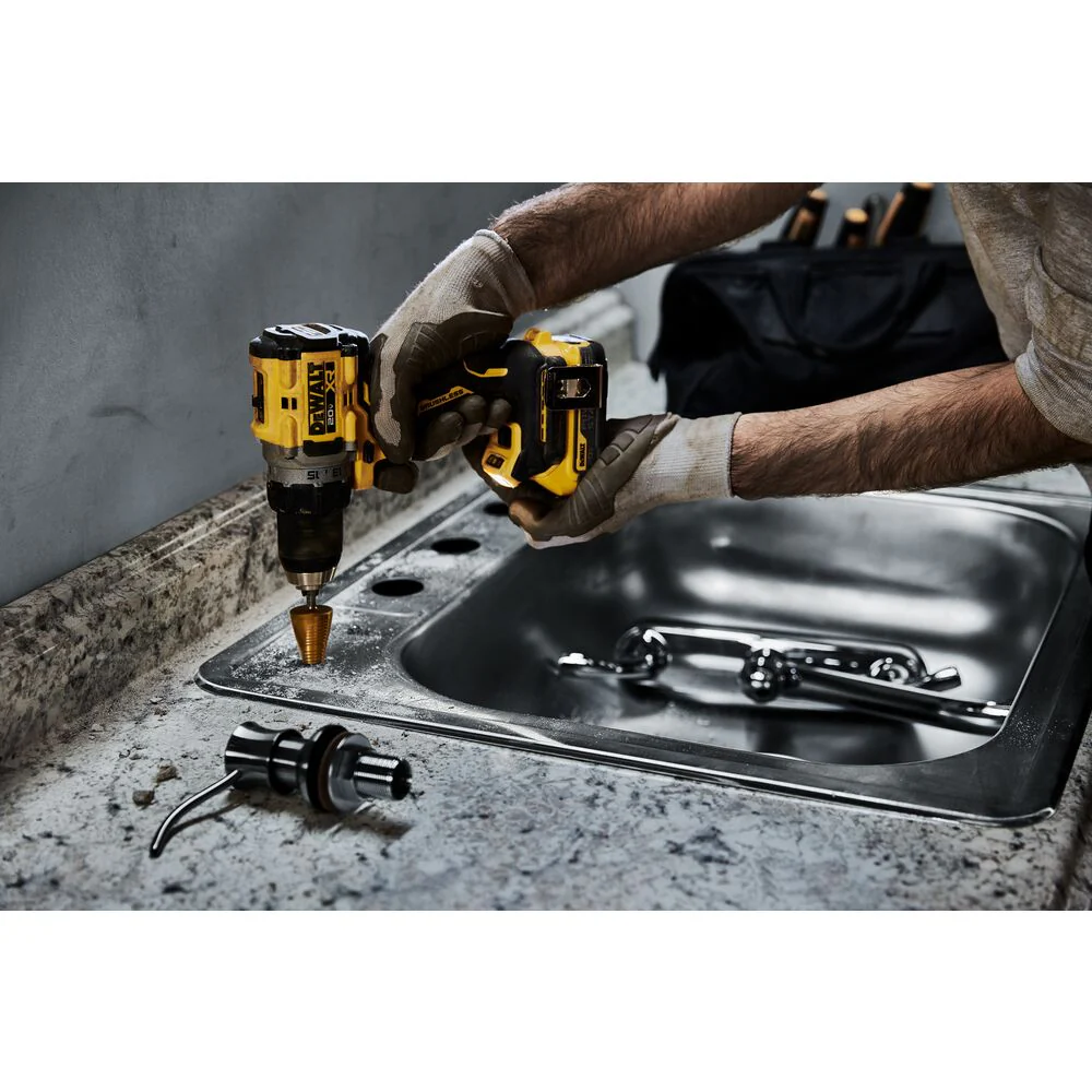 DeWALT DCD800D1E1 20V MAX XR 1/2 Brushless Cordless Drill/Driver Kit