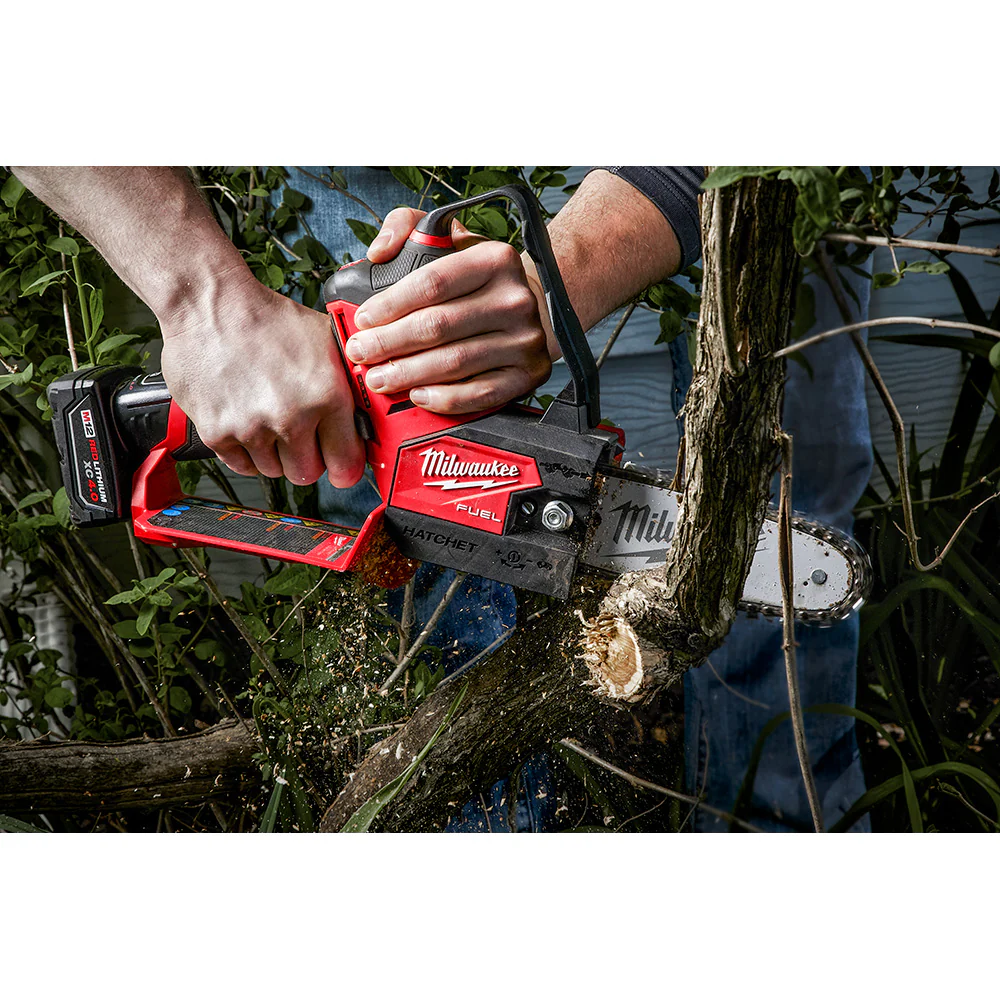 Milwaukee 2527-21 M12 FUEL 12V HATCHET 6 Brushless Cordless Pruning Saw Kit