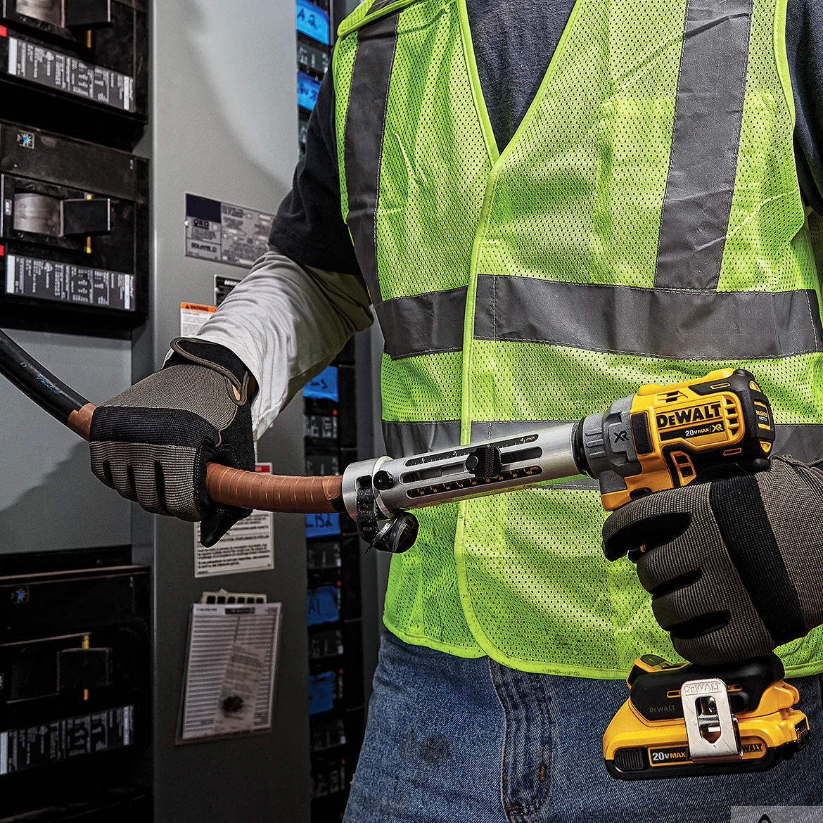 DeWALT DCE151TD1 20V Adjustable Depth Gauge Cordless Cable Stripper Kit